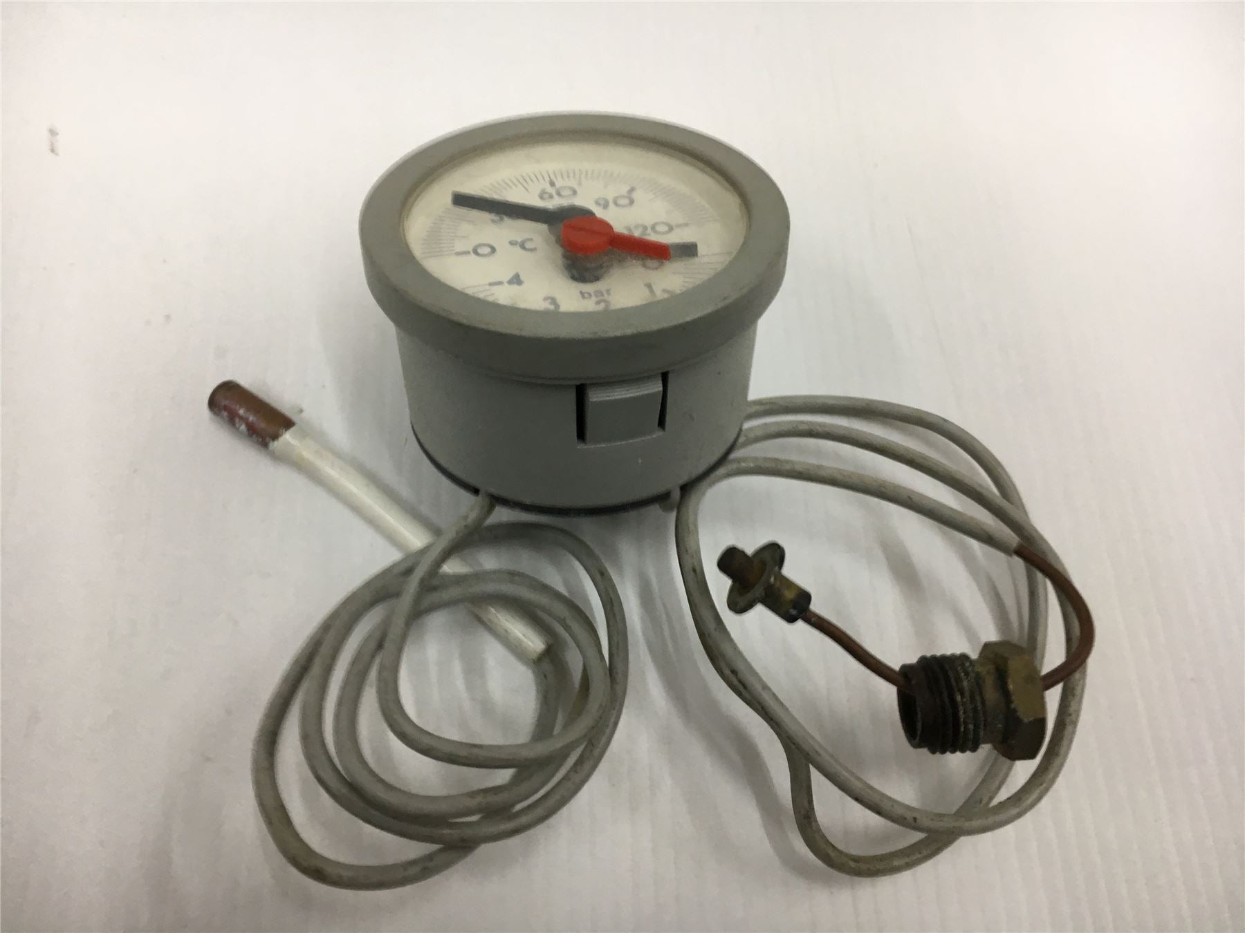 USED FERROLI PRESSURE GAUGE 39806020