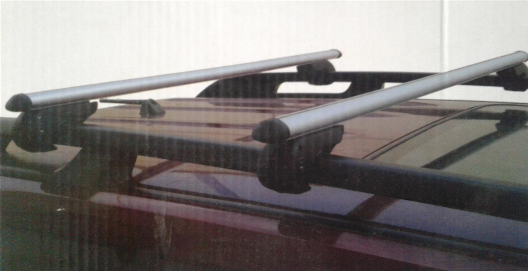 Roadster Universal Lockable Anti-theft Roof Bar (with 4 locks)