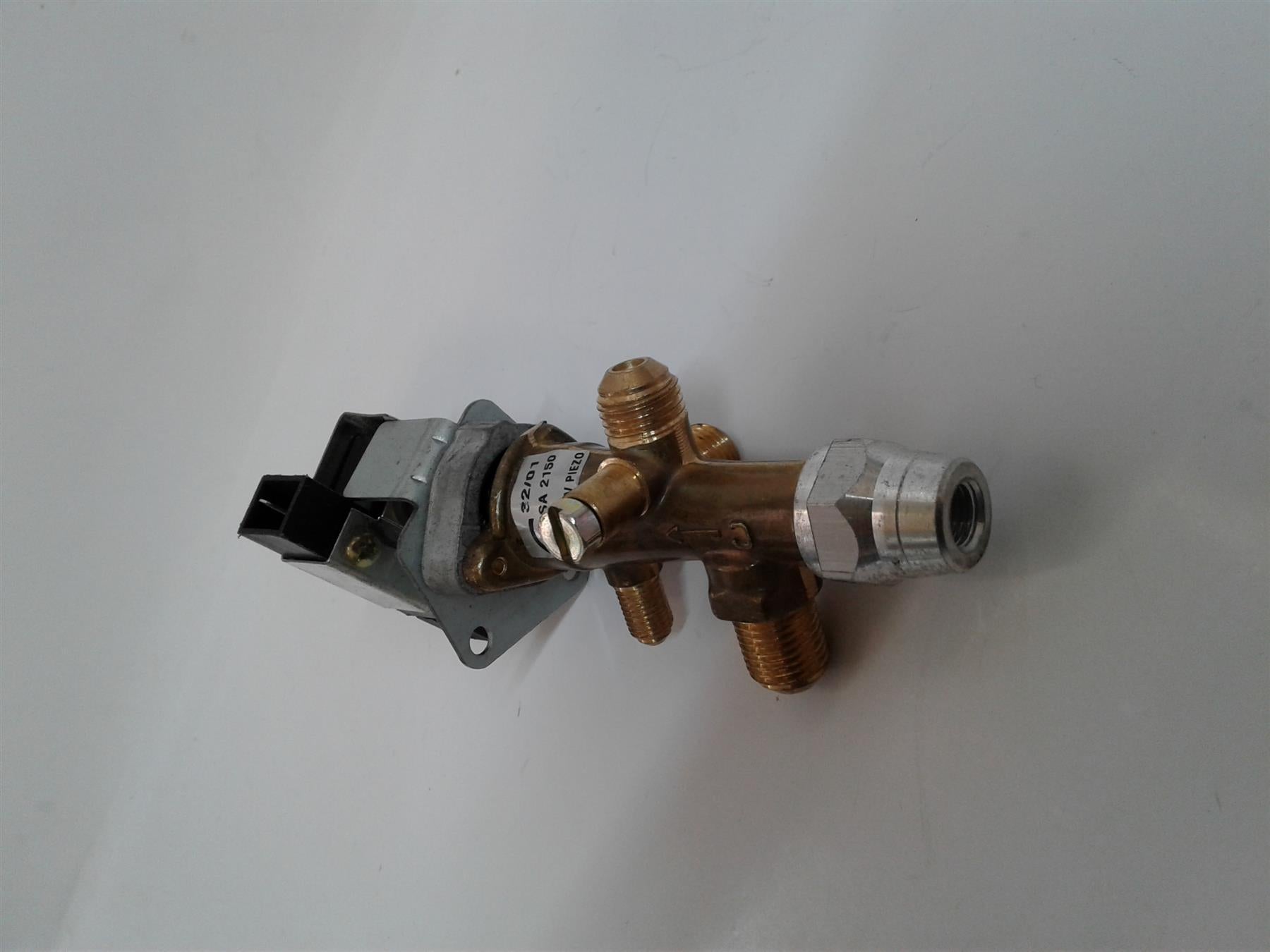 NEW Baxi Potterton Gas Tap Assembly TESA 2150 960/1044 (K77)