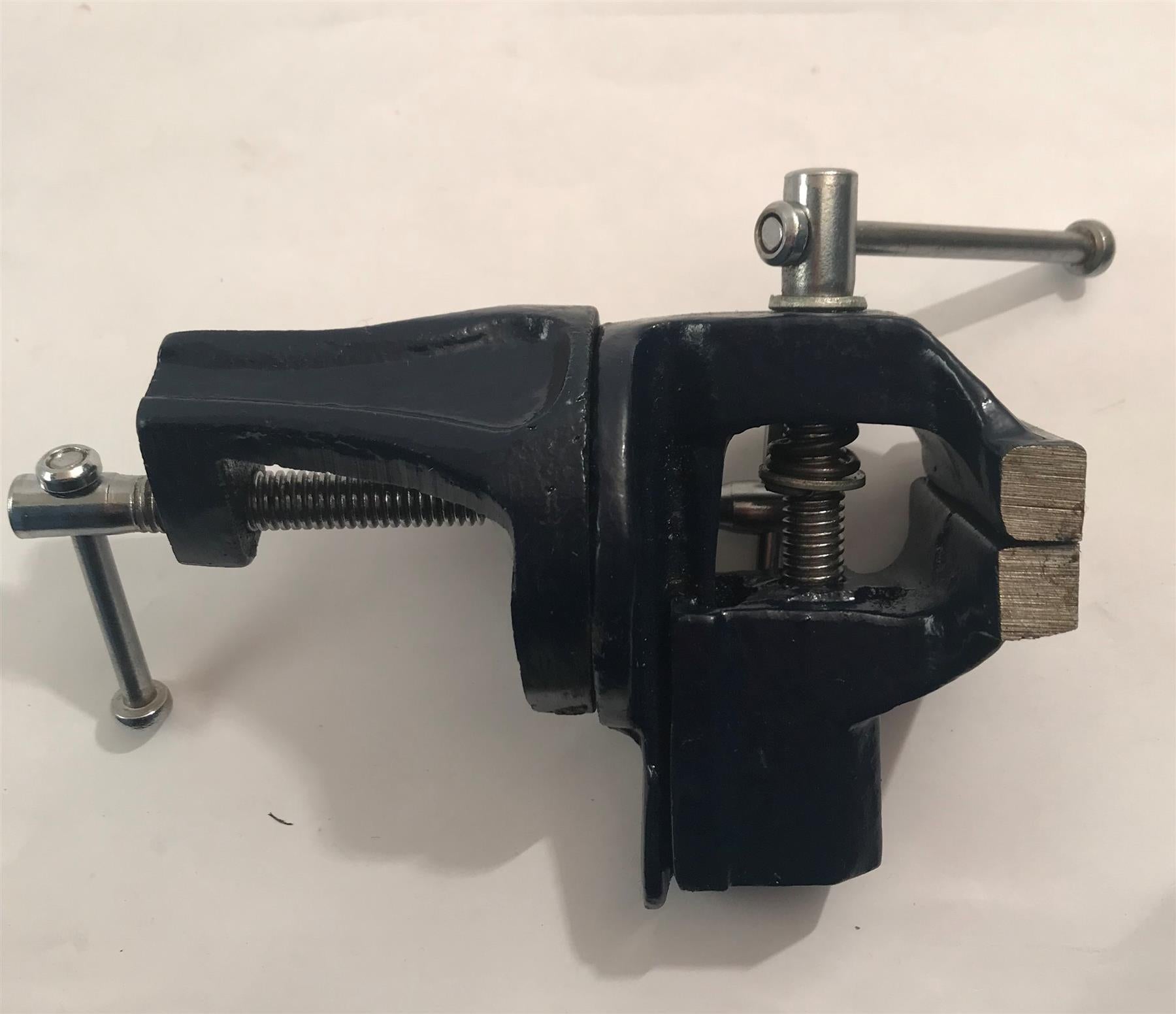 Amtech 50mm Swivel Base Baby Vice  D3200