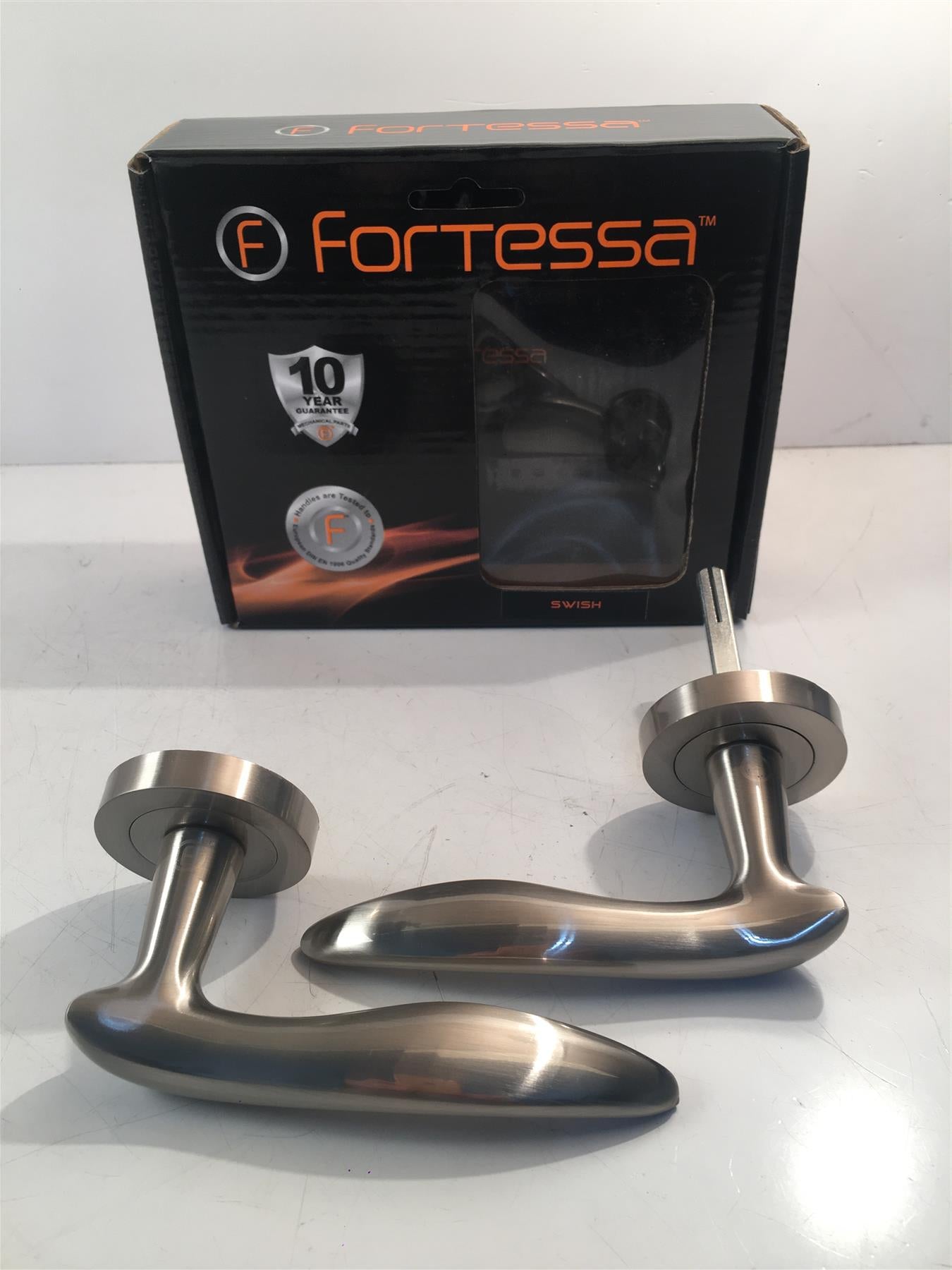 Fortessa FCOSWI-SN Swish Lever Handle on Rose. Satin Nickel Plate