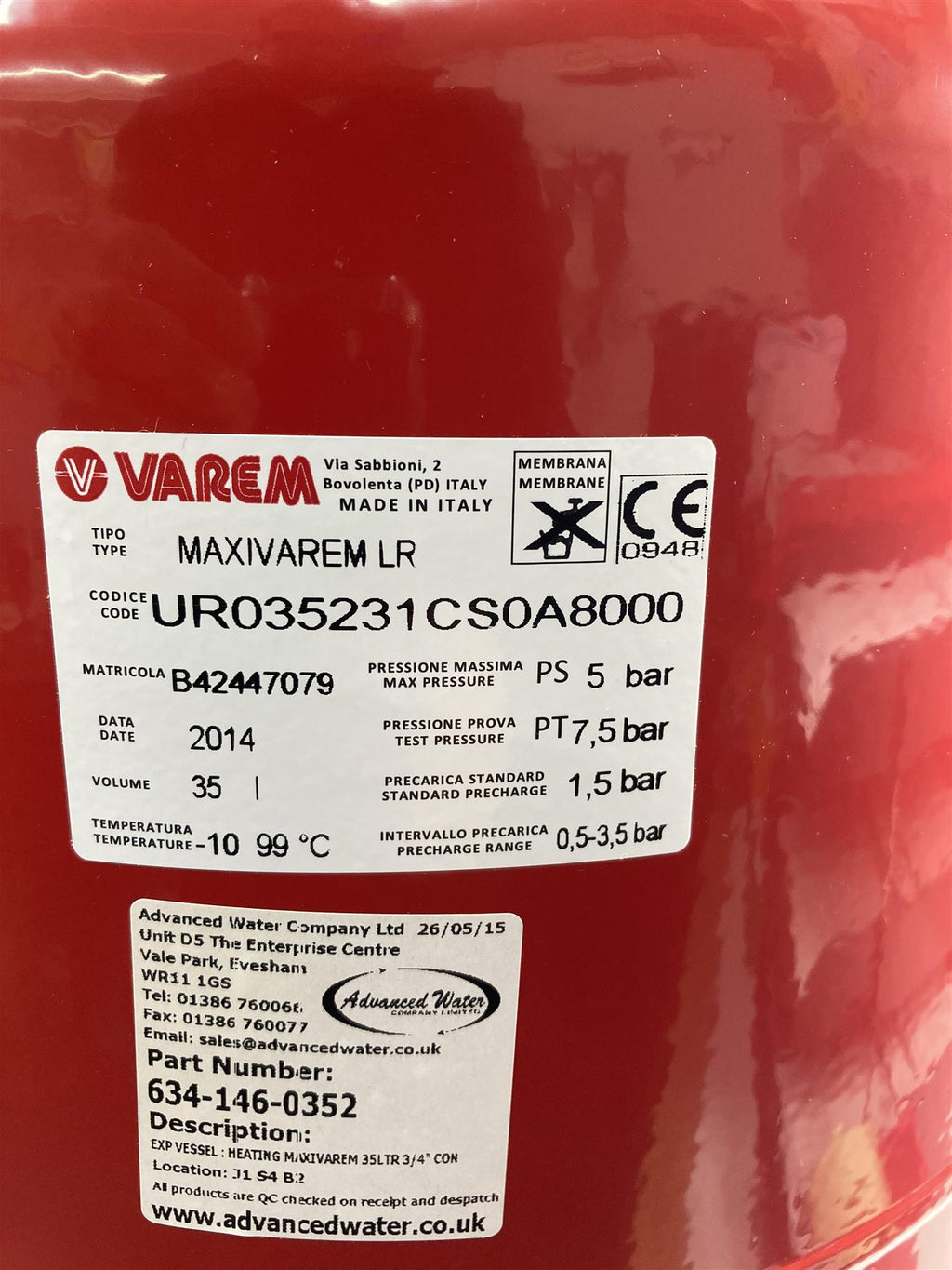 Varem MAXIVAREM LS 35L Standing, Diaphragm Pressure Tank Vessels