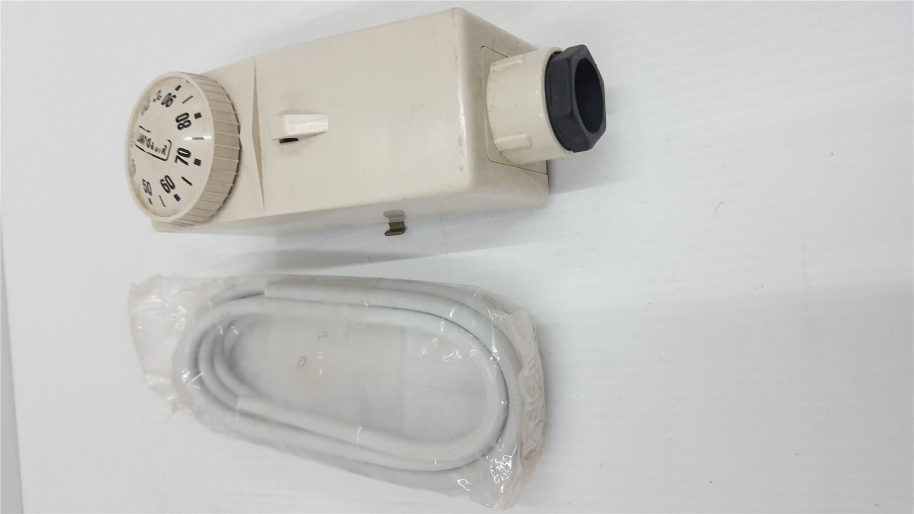 CYLINDER  THERMOSTATS RAM1