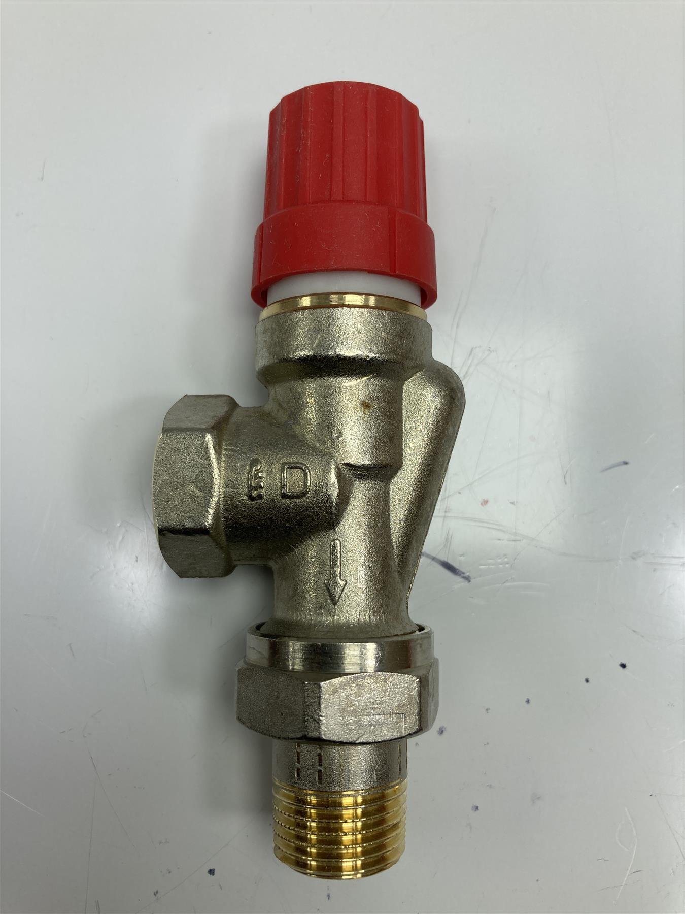 Danfoss RA-N15 1/2" Angled Valve 013G0153