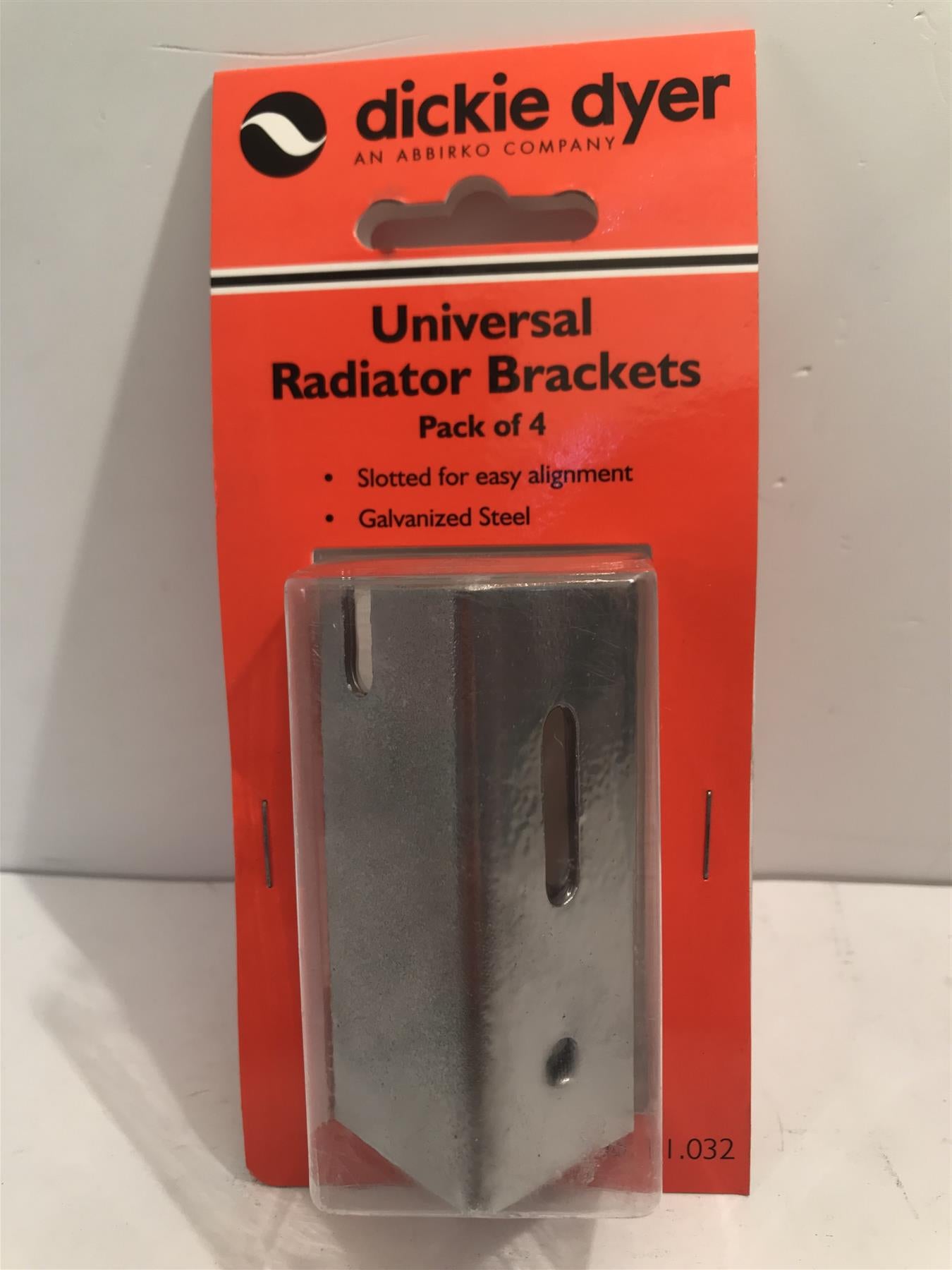 Dickie Dyer Replacement Radiator Brackets 4 pack 76mm - 11.032