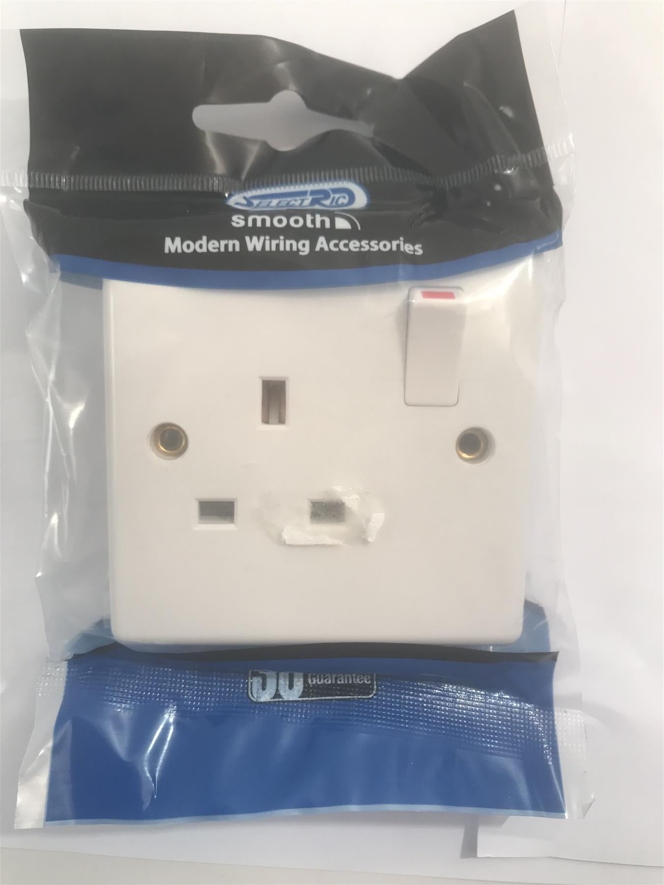 13 amp Socket Outlet 1 Gang switched SP   SSL521