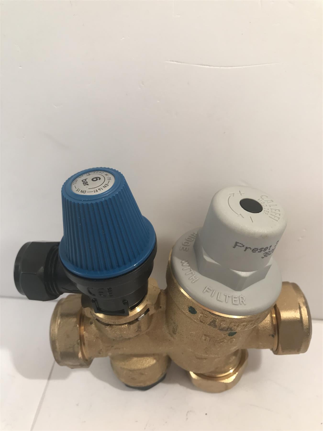 Caleffi 22mm 3 Bar Pressure Reducing Valve with 6 Bar Pressure Relief Valve