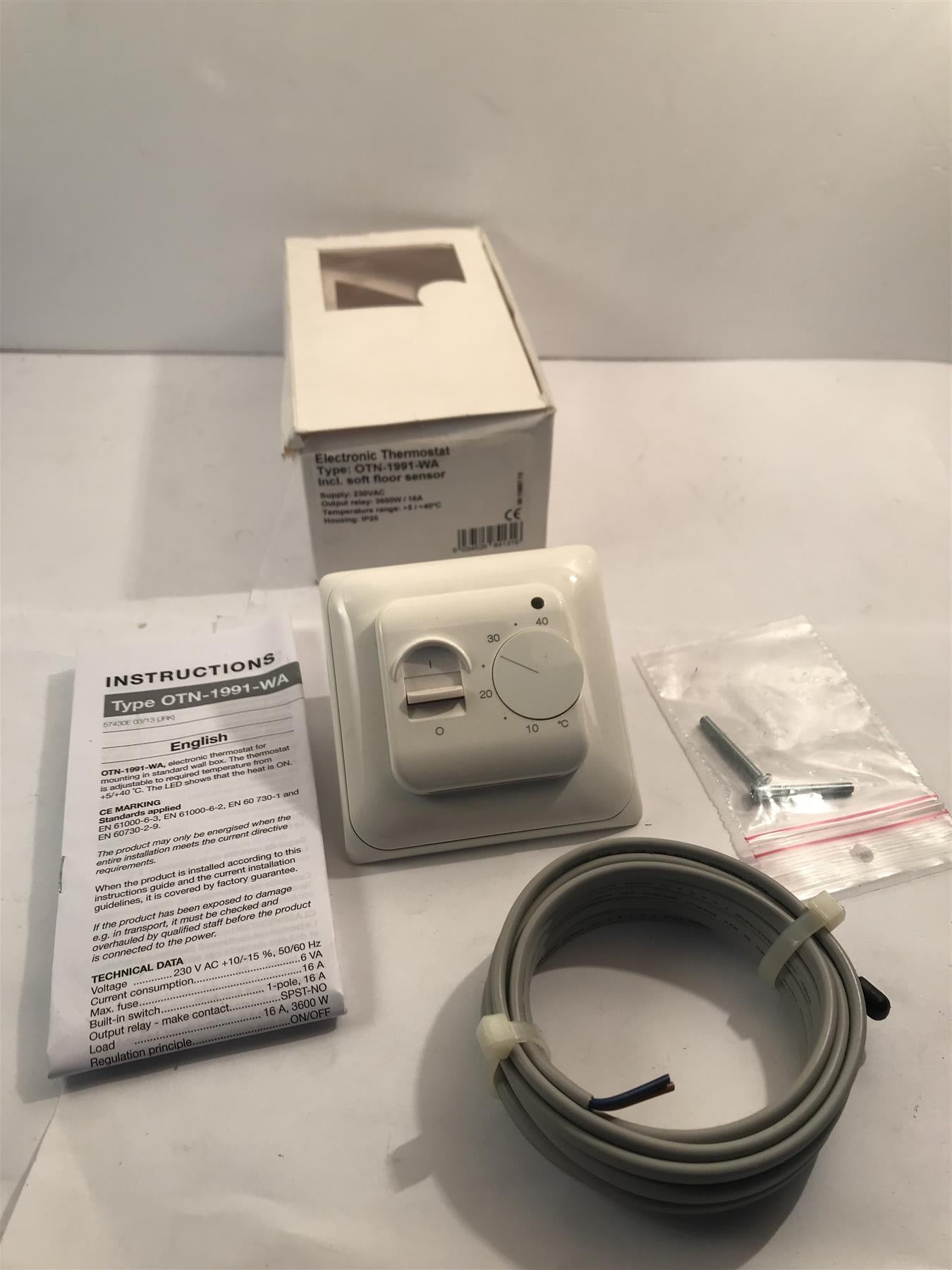 Electronic Underfloor Heating Thermostat with Sensor OTN-1991-WA