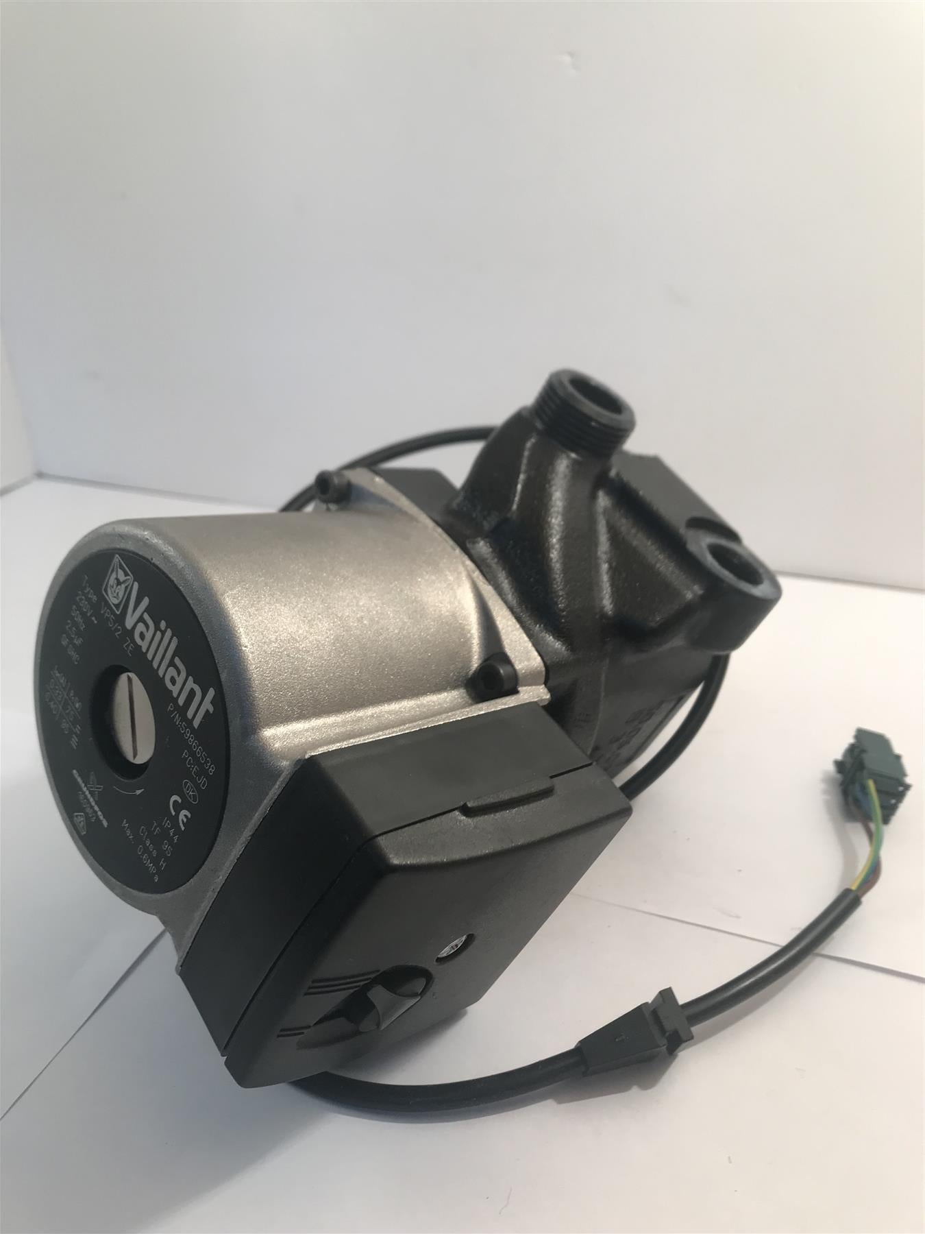 New Vaillant 160969 Pump