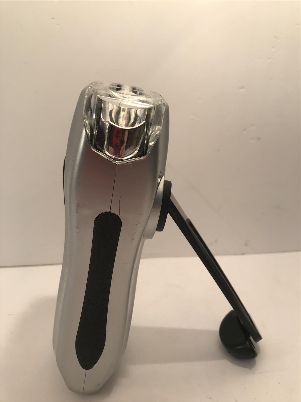 Tri-LED Crank Flashlight