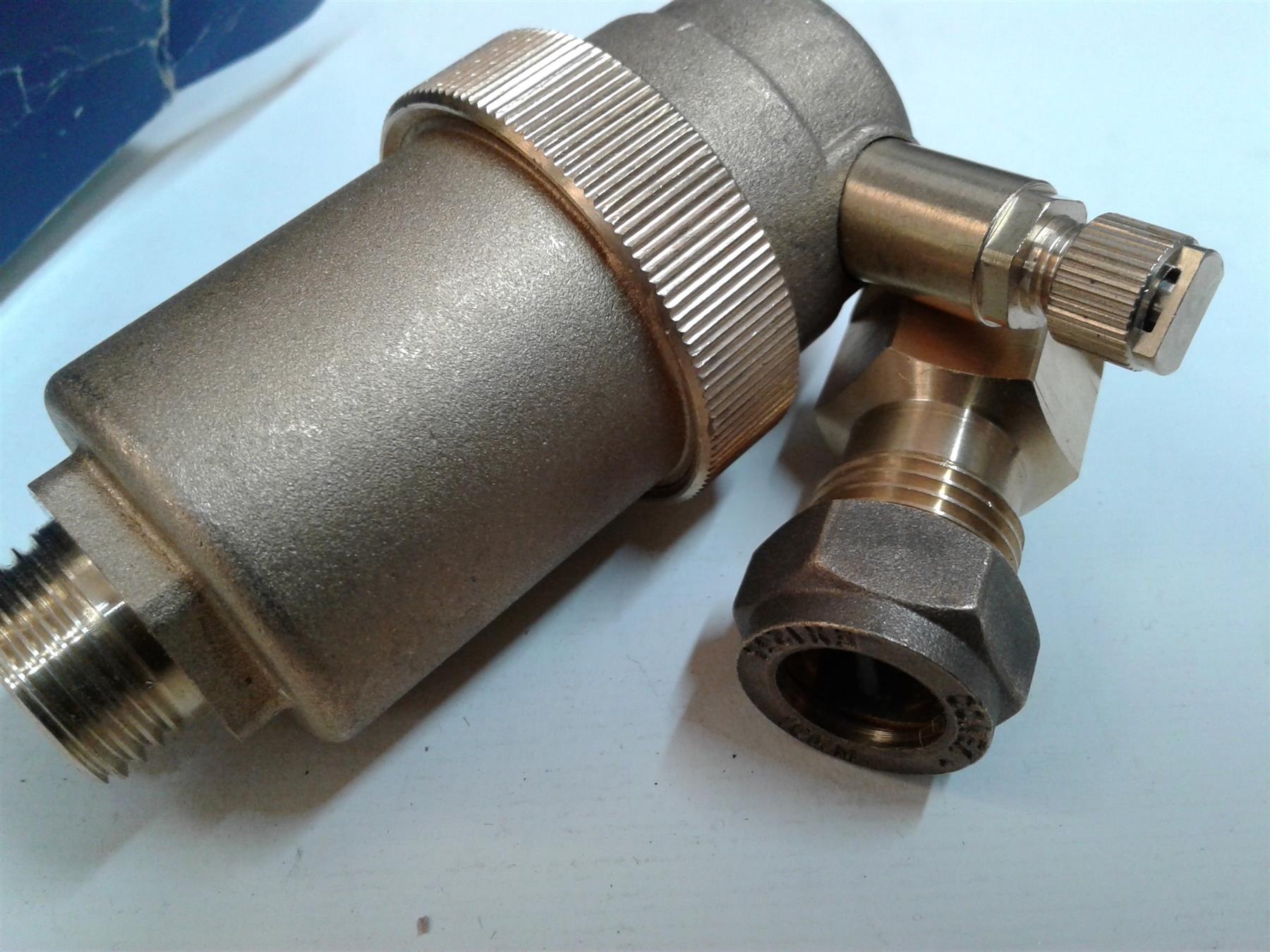 NEW Jet Solar High Temp Automatic Air Vent & Isolation Valve 15mm N01020