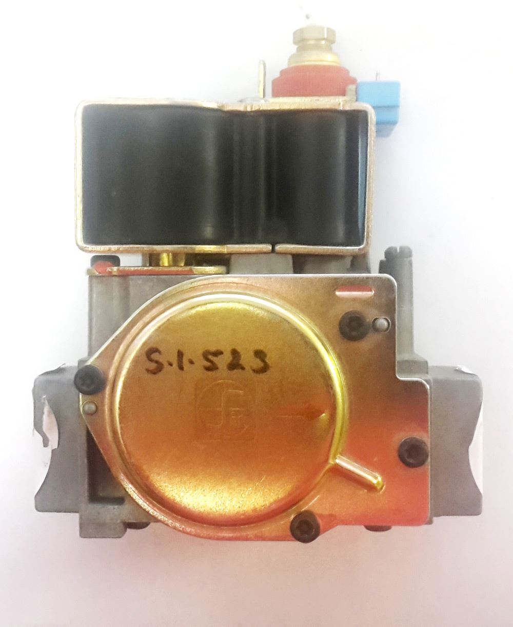 NEW VAILLANT GAS VALVE 05-3462 053462