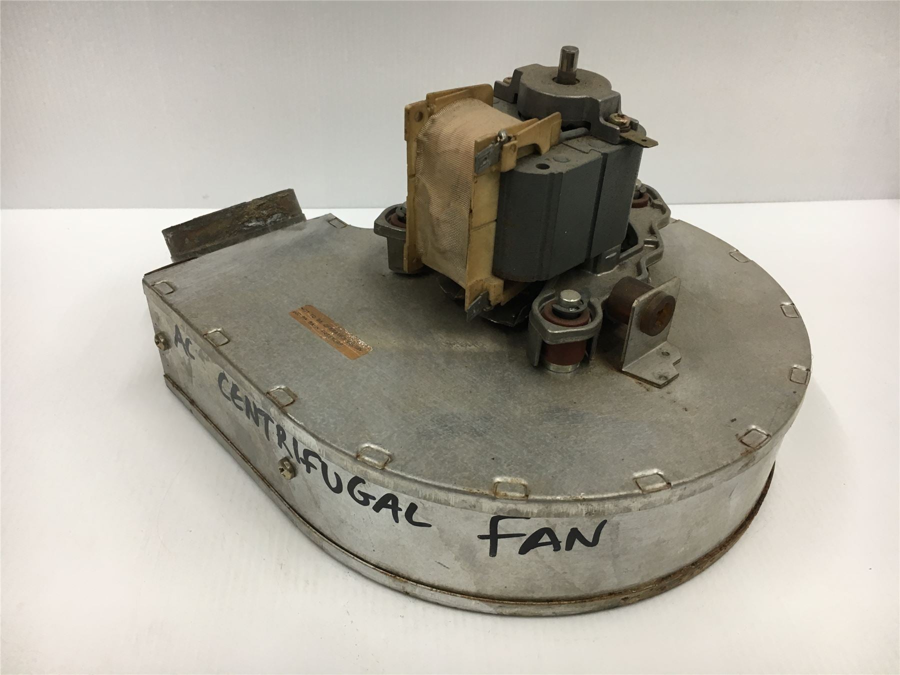 AC CENTRIFUGAL RLB130/3400 FAN R2076 12m warranty