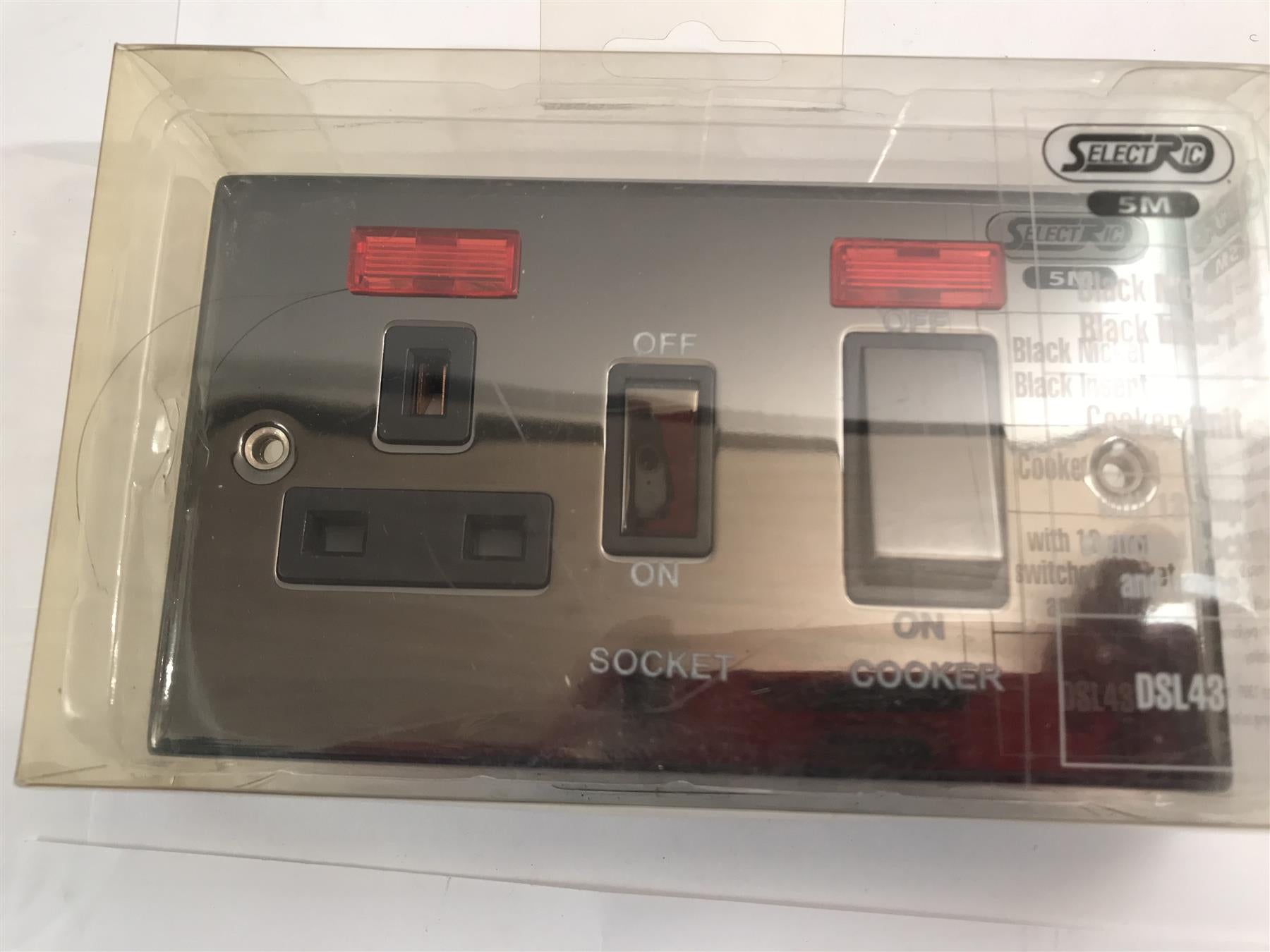 Black Nickel Black Insert Cooker Unit 13A Socket  with Neon DSL431