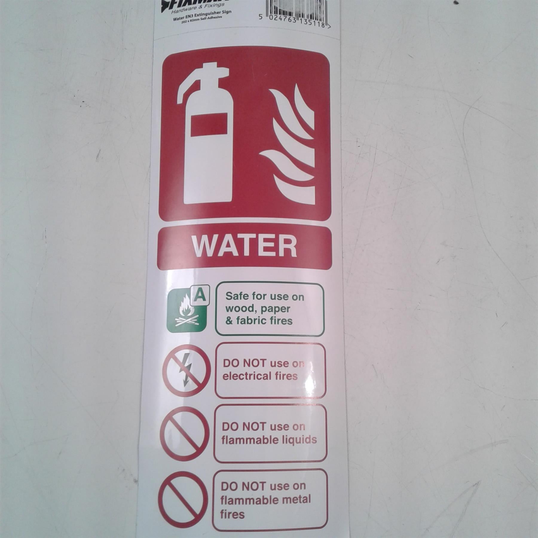 Water EN3 Extinguisher Sign 202 x 82mm self-adhesive