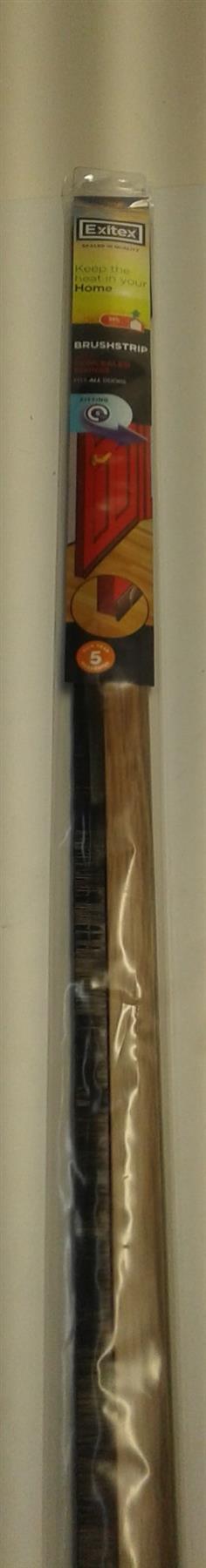 EXITEX BRUSHSTRIP,. WITH CONCEALED FIXINGS 914MM PECAN