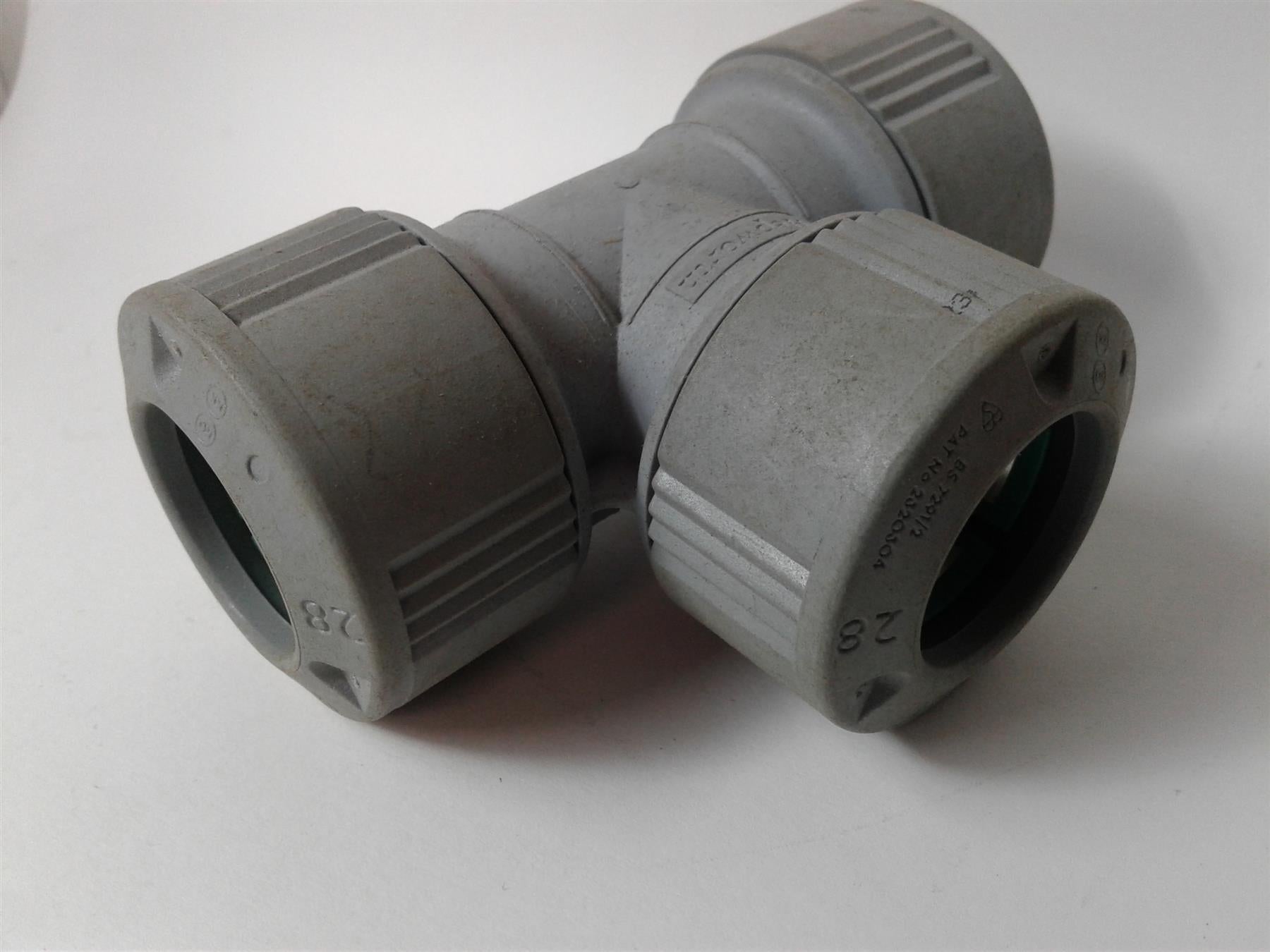 NEW HEPWORTH HEP2O GREY 28MM EQUAL TEE PIPE FITTING HD10/28GY