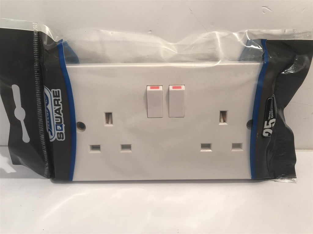 13 Amp 2 Gang Switched Socket LG9098-1E
