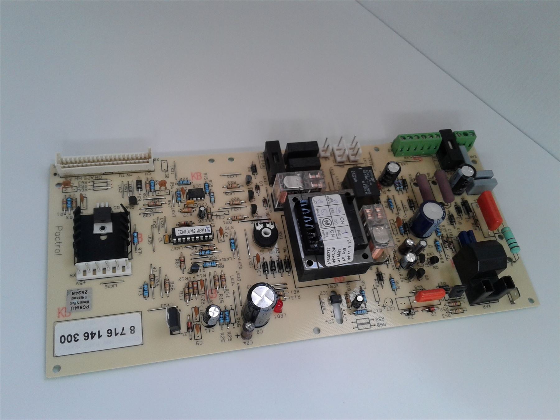 NEW WORCESTER 24i RSF PCB 87161463000 12m warranty