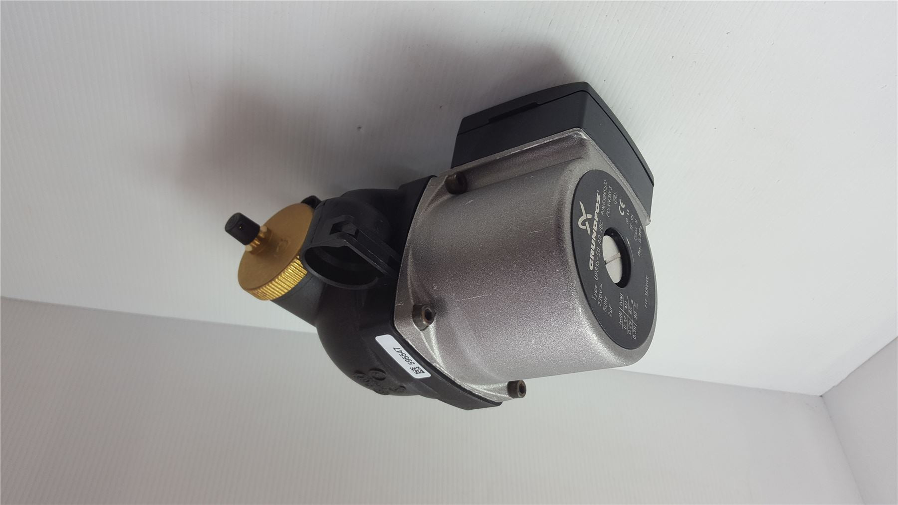 New BERETTA CIRCULATOR PUMP GRUNDFOS ART R10021792 10020437