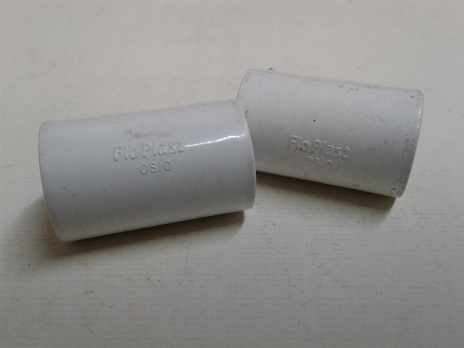 NEW FloPlast Overflow 21.5mm Straight Coupling Union PVC OS10W (PAIR)