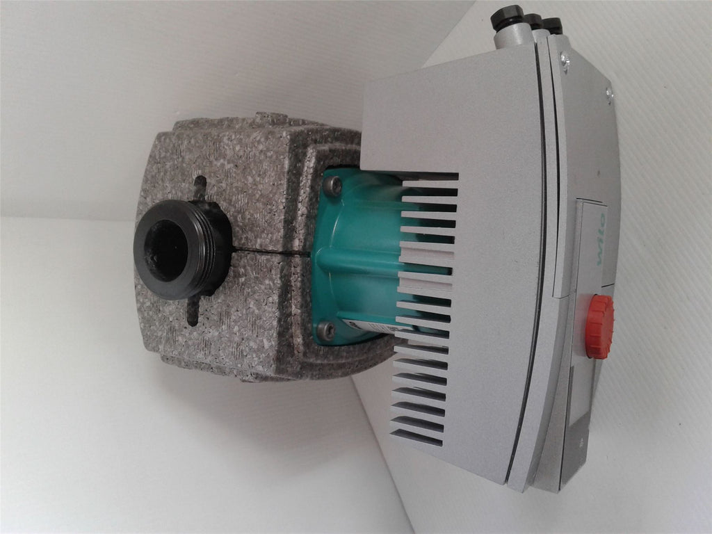 NEW WILO  Stratos 25/1-6 _ 180mm  Circulation Pump 2090447