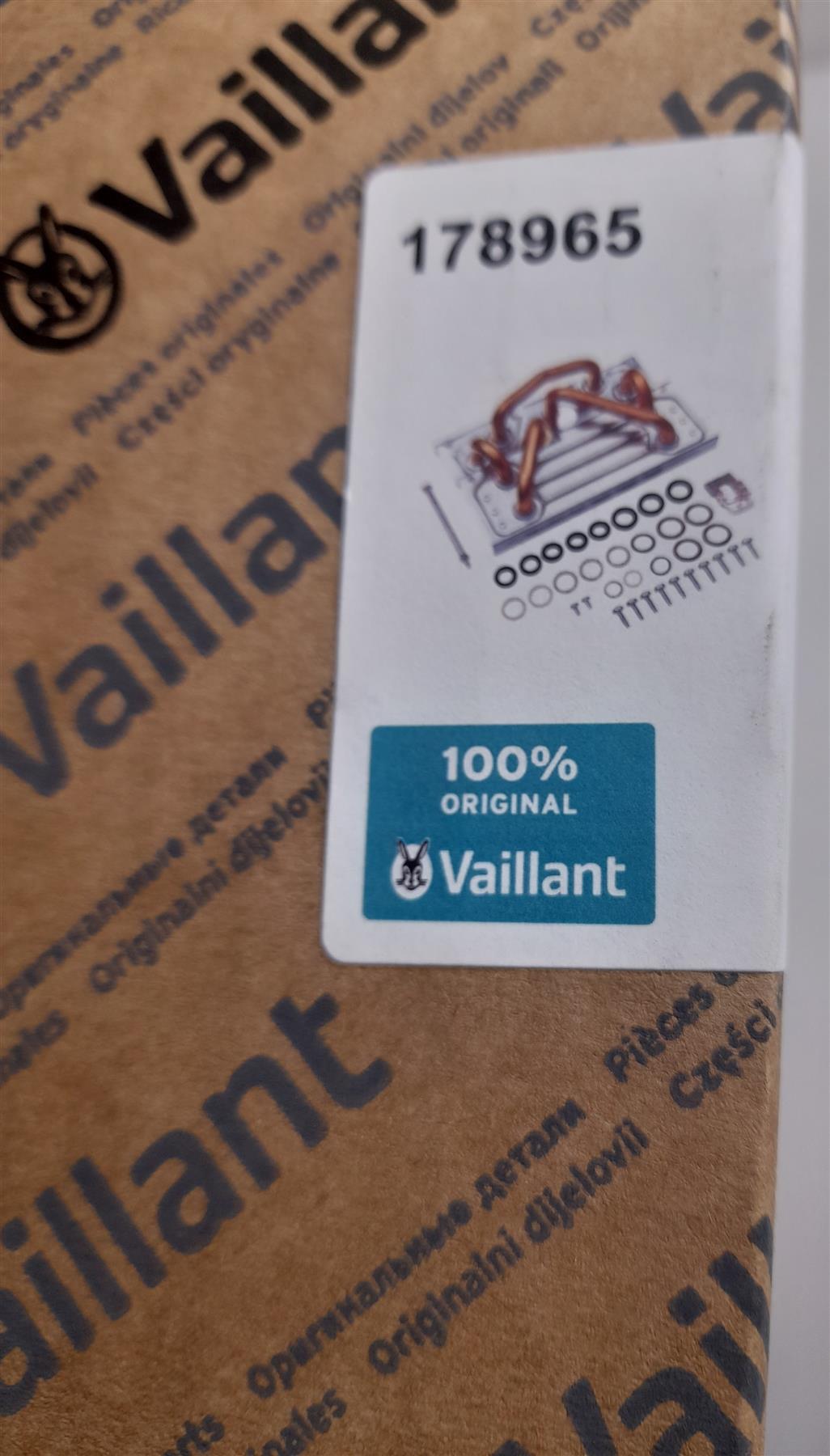 Vaillant 178965 Plate Heat Exchanger Support Bracket Assembly