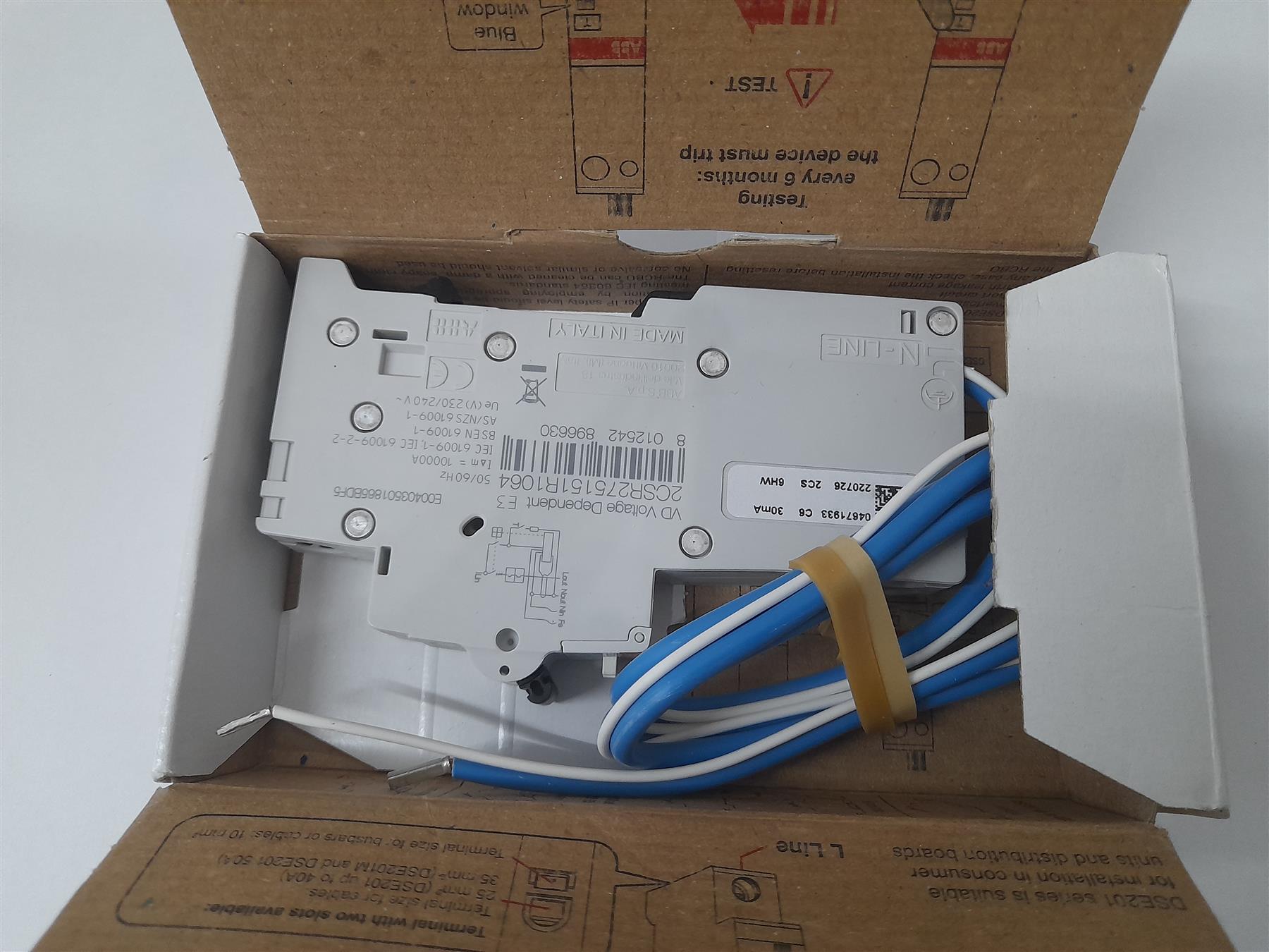 ABB Circuit Breaker DSE201M C6 A30 RCBO 1P+N 2CSR275151R1064