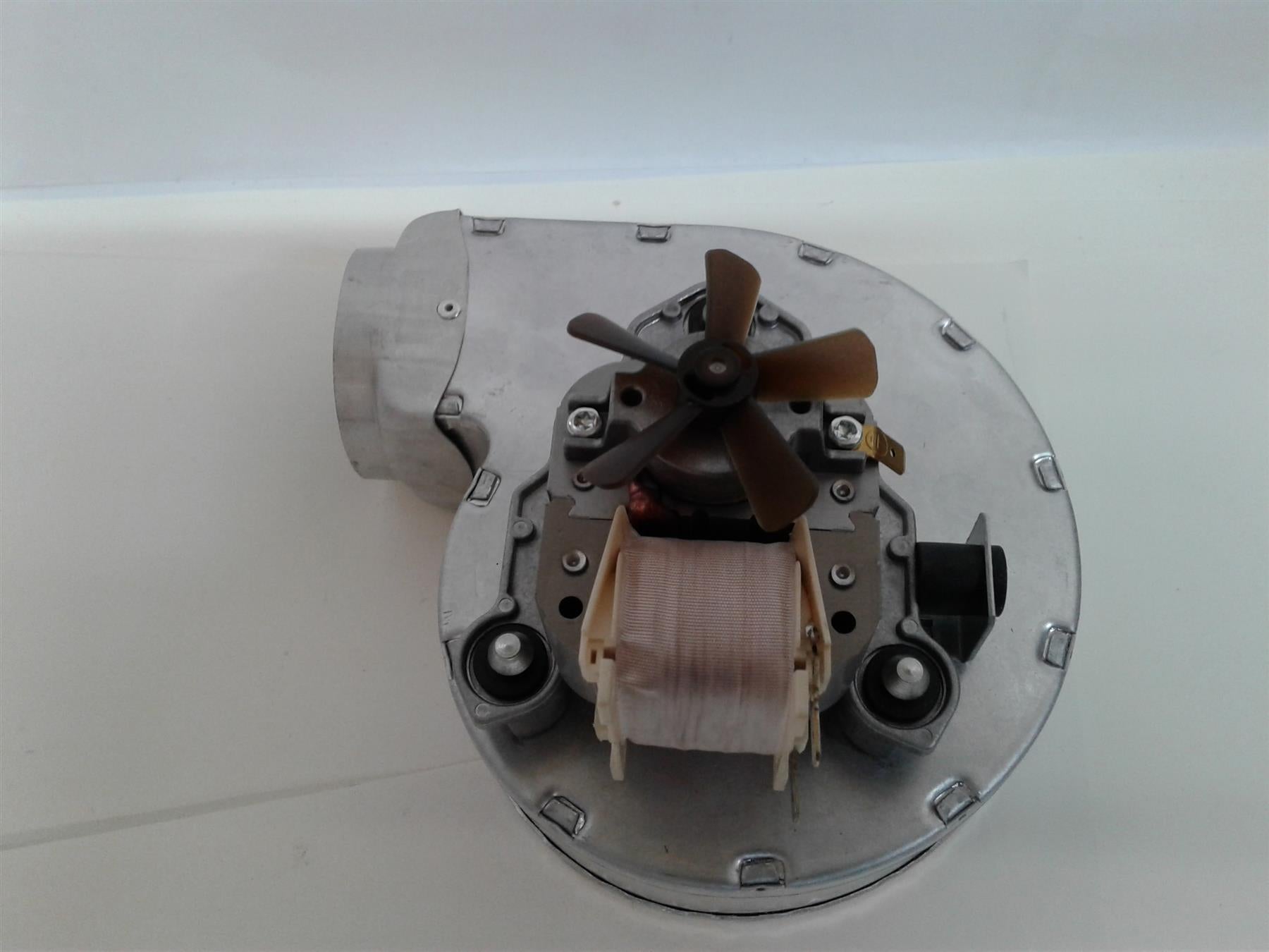 New VAILLANT THERMOCOMPACT VC 182 242 282 E BOILER FAN 190122 190119