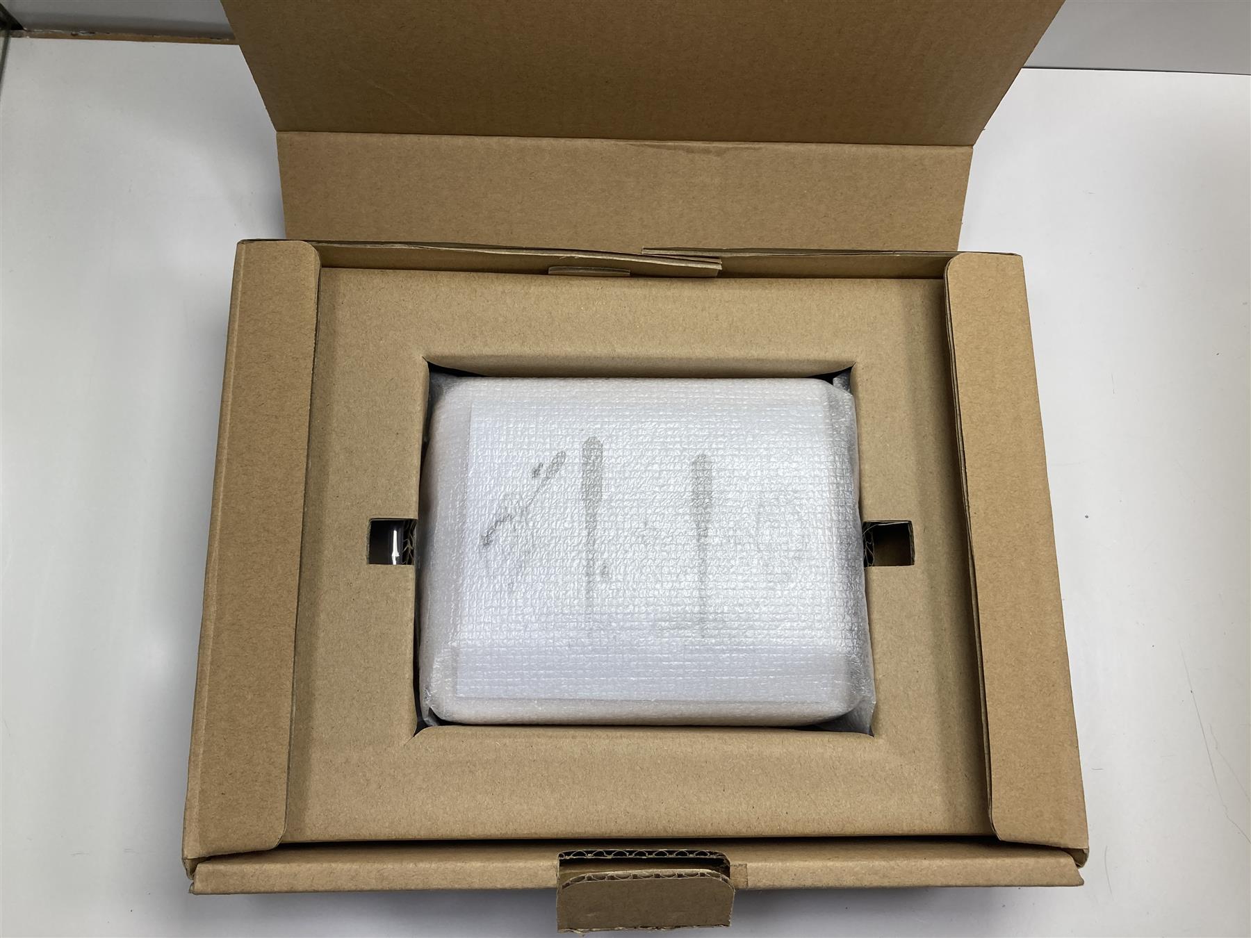 Fujitsu UTY-VTGX Network Convertor