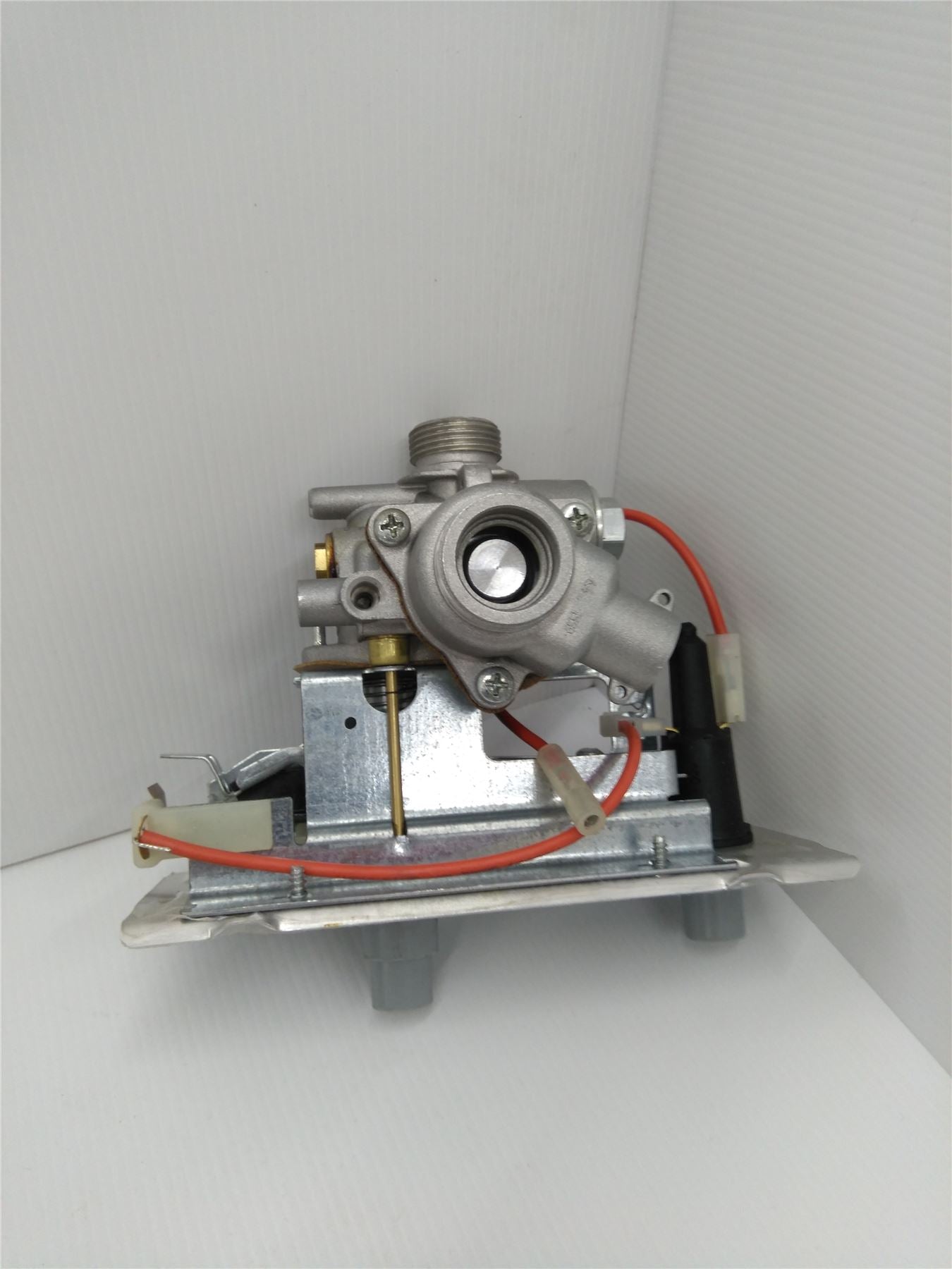 NEW POTTERTON MAIN BAXI GAS VALVE 5110894