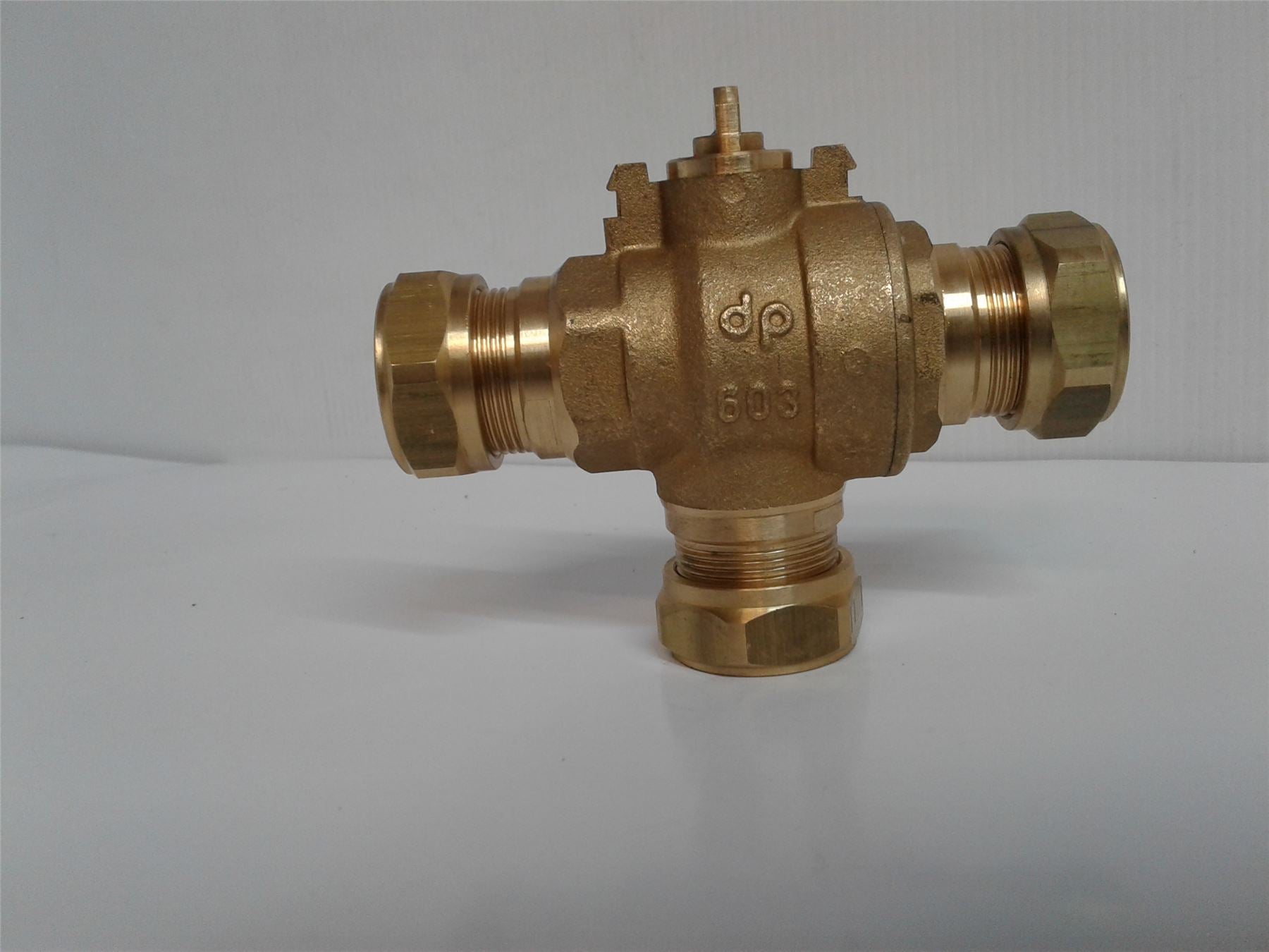 NEW WORCESTER 3 WAY VALVE ASSEMBLY 87183103080