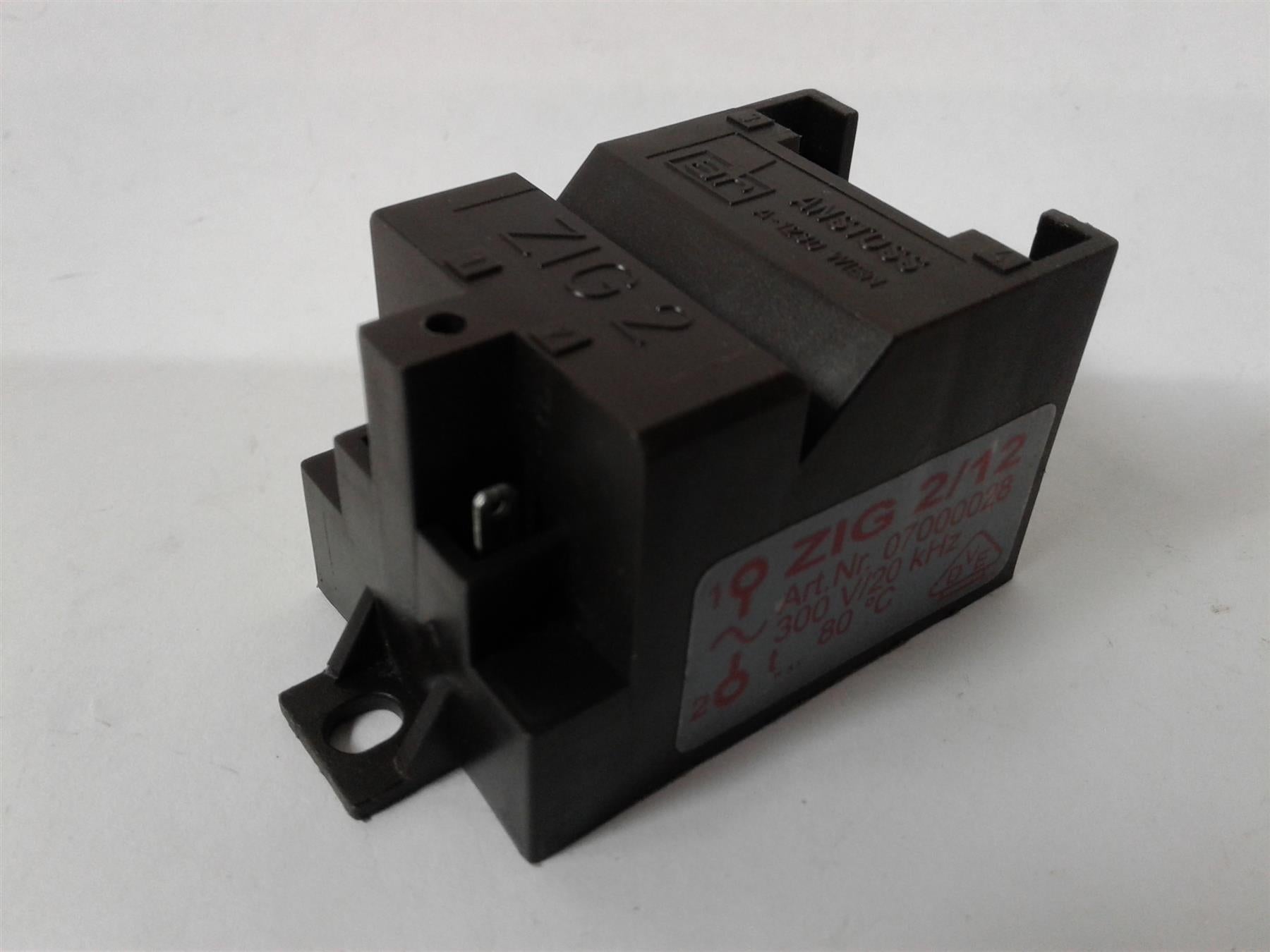 NEW ANSTOSS SAUNIER DUVAL GLOWWORM ZIG 2/12 IGNITION COIL 07000028