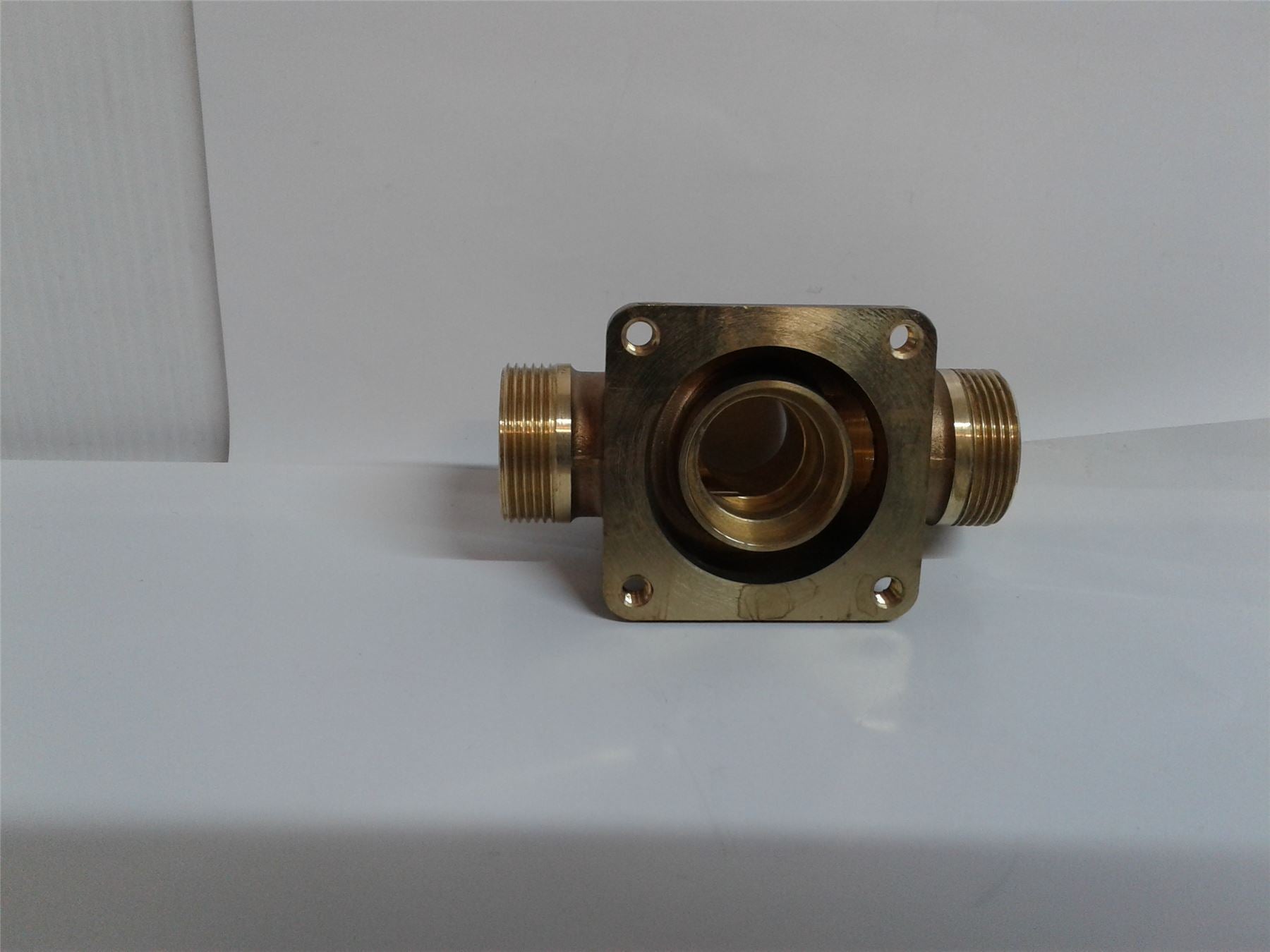 NEW HEATRAE BODY VALVE COMB PP'05 95605030