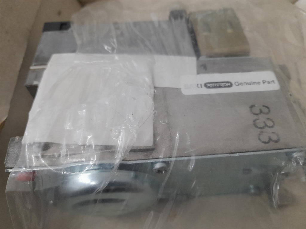 NEW BAXI 231857 245122 Gas Valve (BOX IS TATTY)