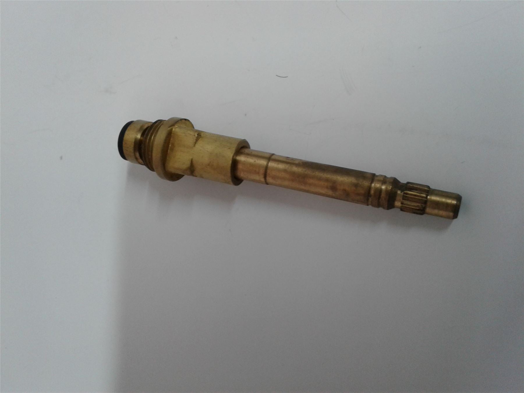 NEW Chaffoteaux Valve Spindle Assembly 1001863 also 61001863