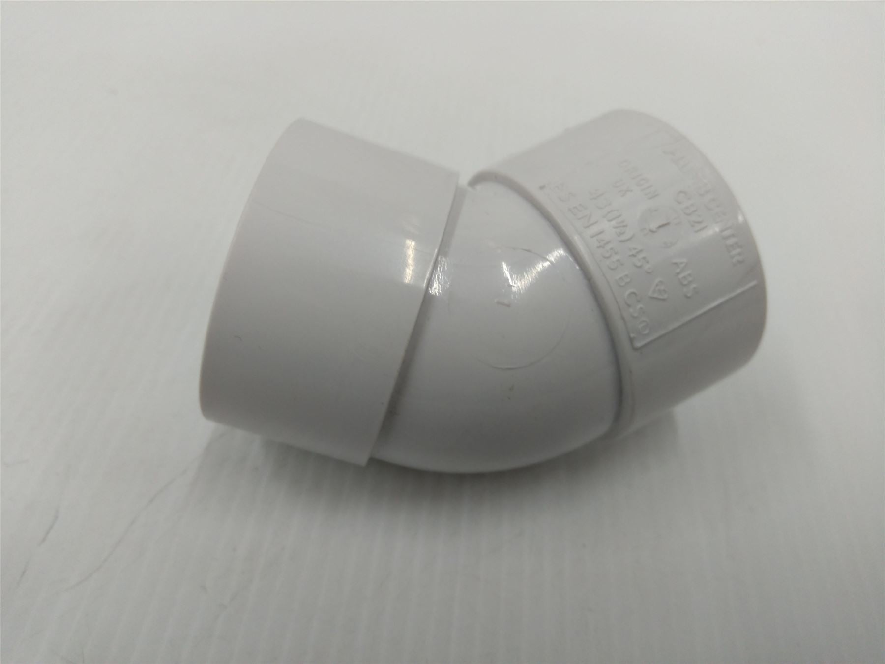 NEW PLUMB CENTER 43mm 45 DEG DEGREE WHITE PLASTIC FITTING PACK OF 9